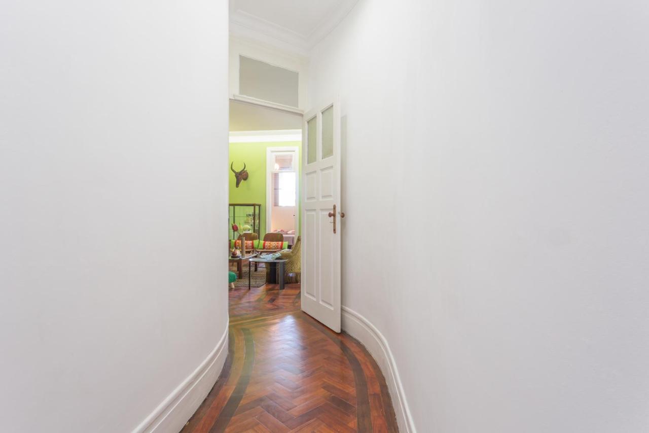 Vintage Downtown With Patio Apartment Porto