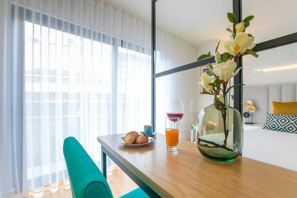 Magic Studio W/ Wi-fi & A/c Apartment *