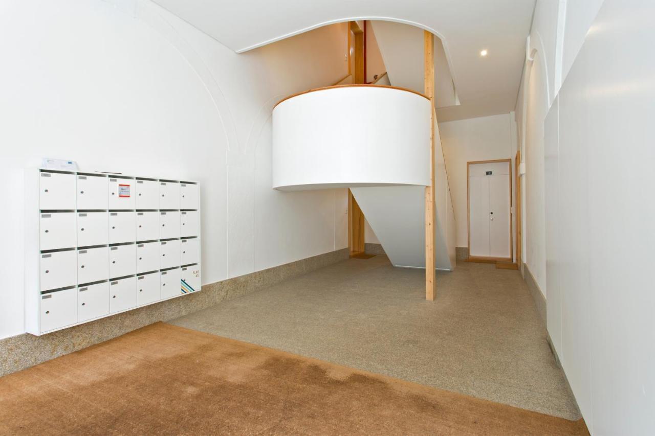 Apartment Flores Street *