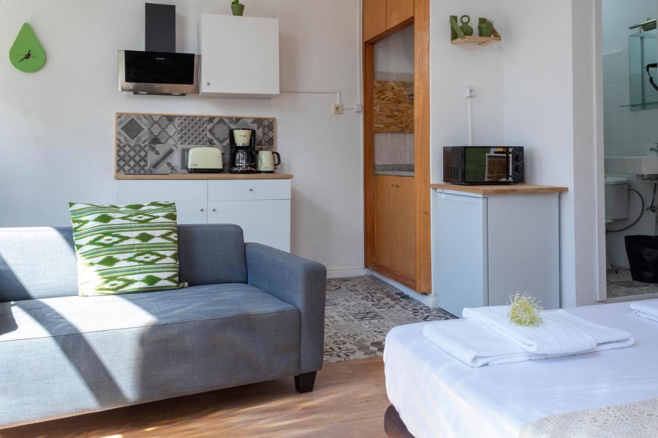 Paraiso By Coloursrevolution Gasthof Porto