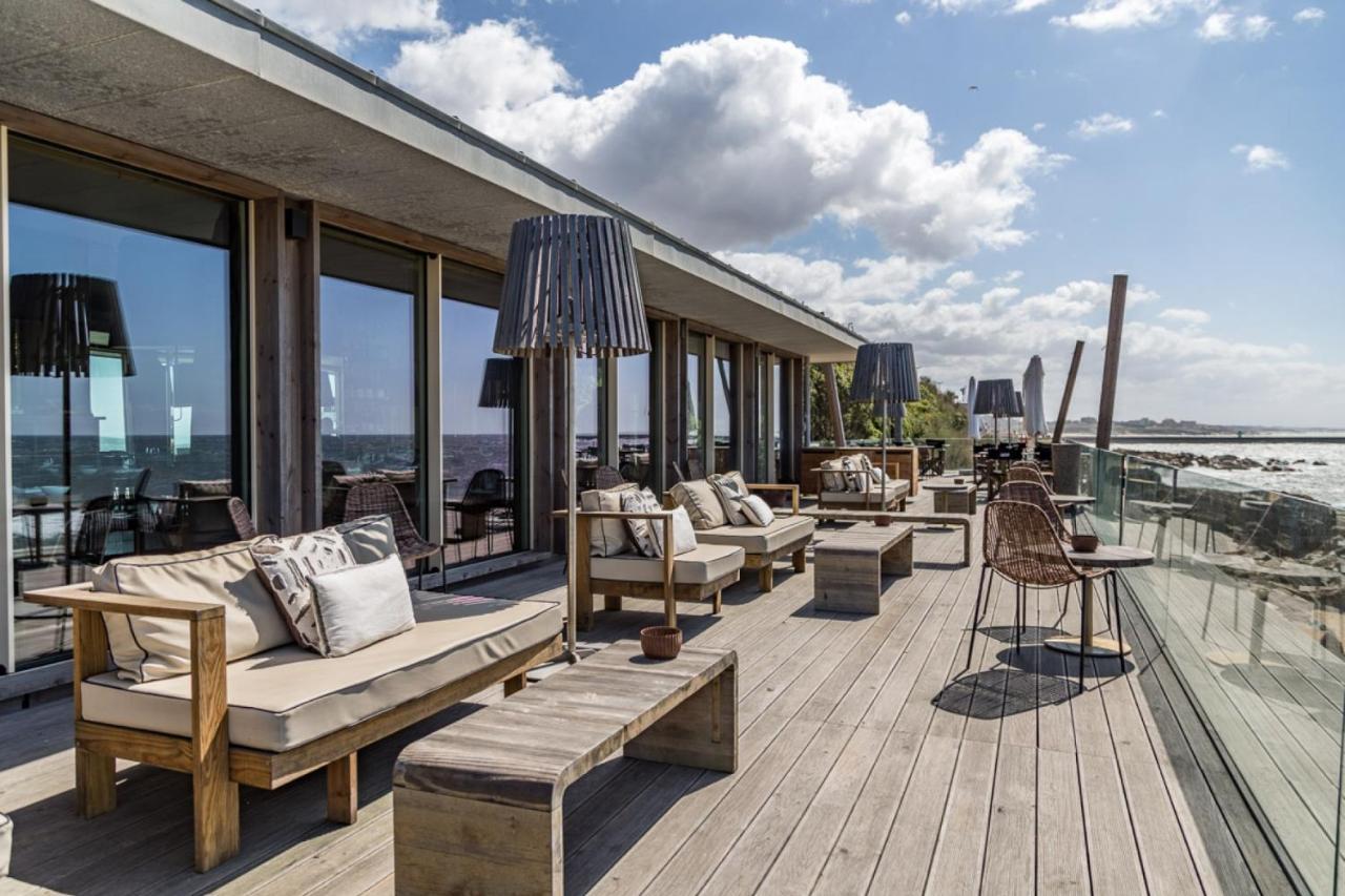 Deluxe With Sea View Apartment