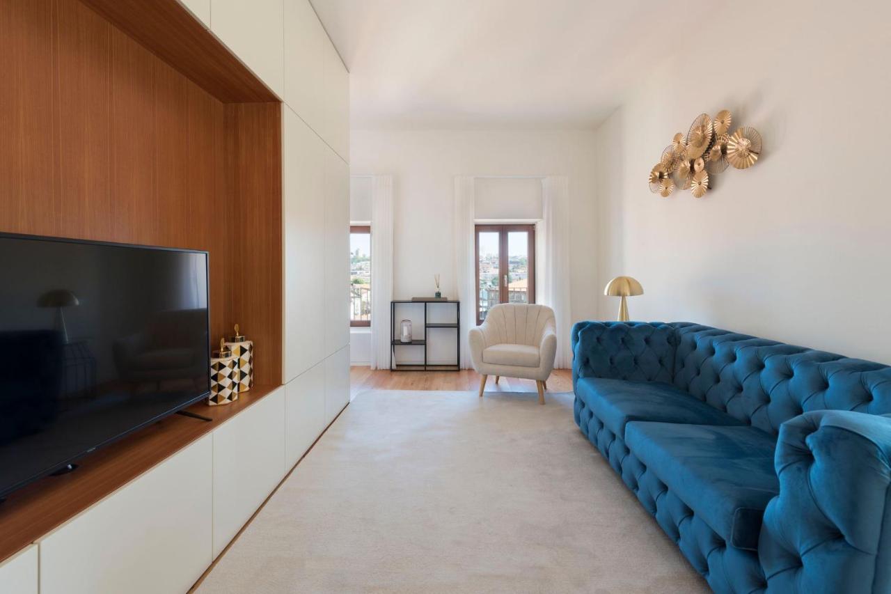 Magnificient 2br Duplex W/ Gorgeous View By Lovelystay Apartment Porto
