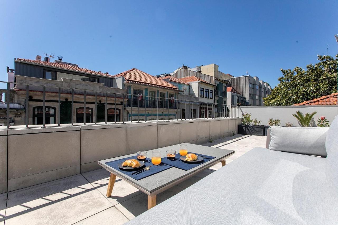 Luminous Premium Loft W/ac & Terrace By Lovelystay Appartement Porto