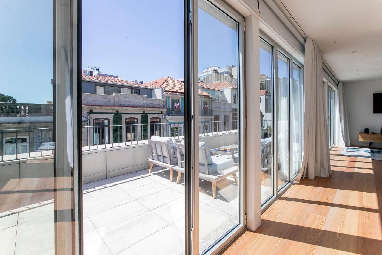 Luminous Premium Loft W/ac & Terrace By Lovelystay