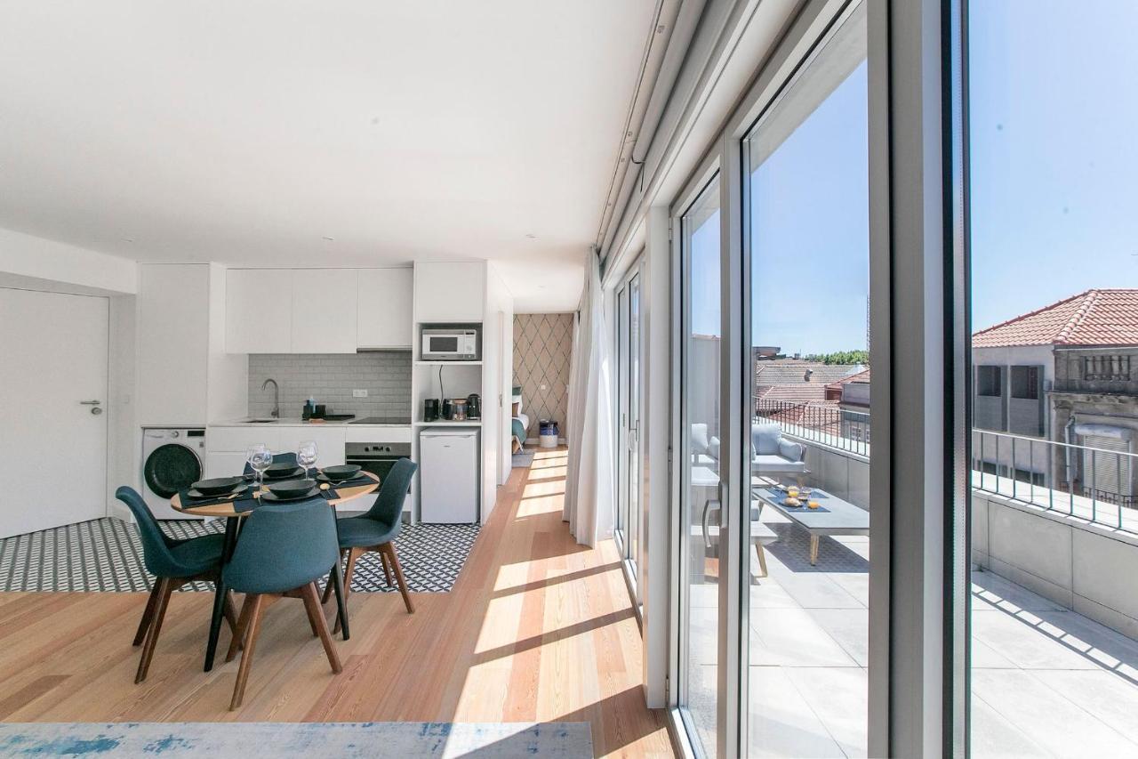 Luminous Premium Loft W/ac & Terrace By Lovelystay Appartement