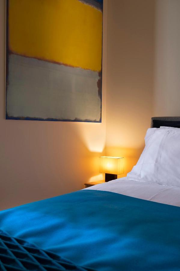 Ribeira Trendy Flat In Medieval Mercadores Street Apartment Porto