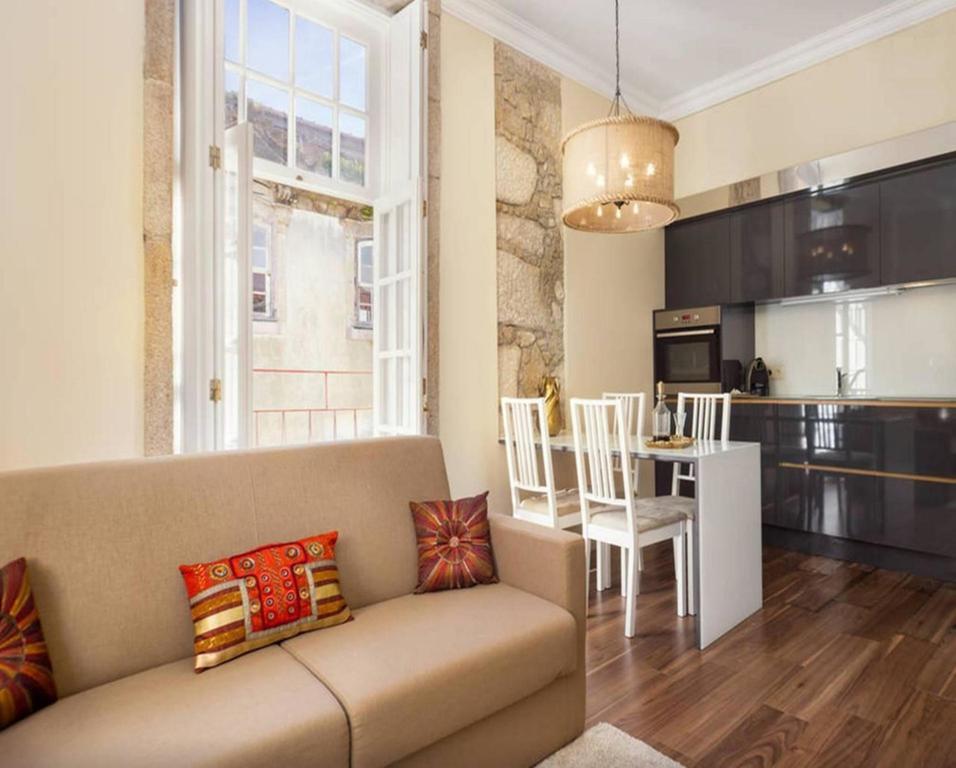 Apartment - River Front
