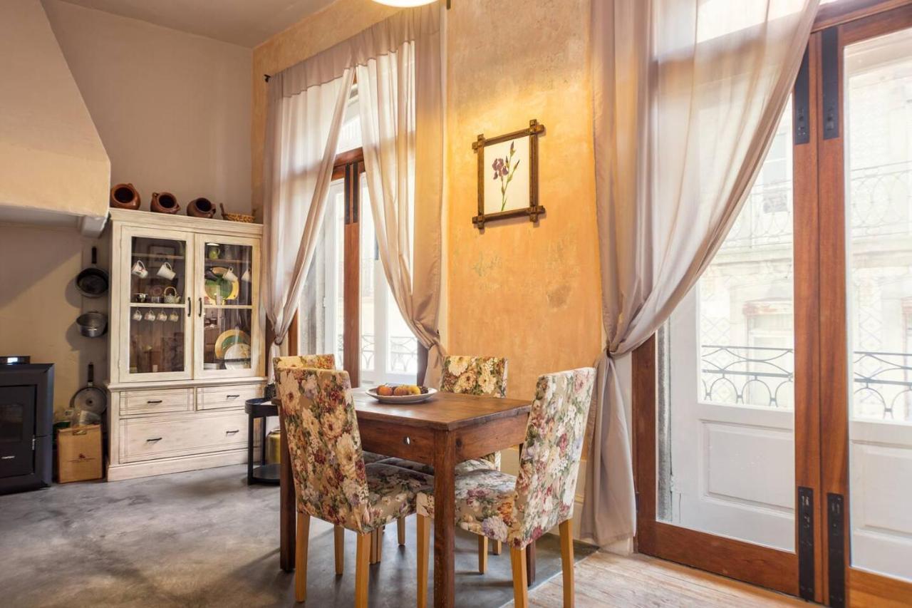Viva Fabulous Old World Apartment *