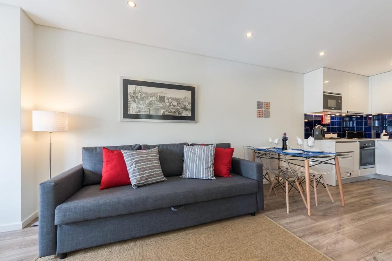 Guestready - The New Slow Time Love * Porto