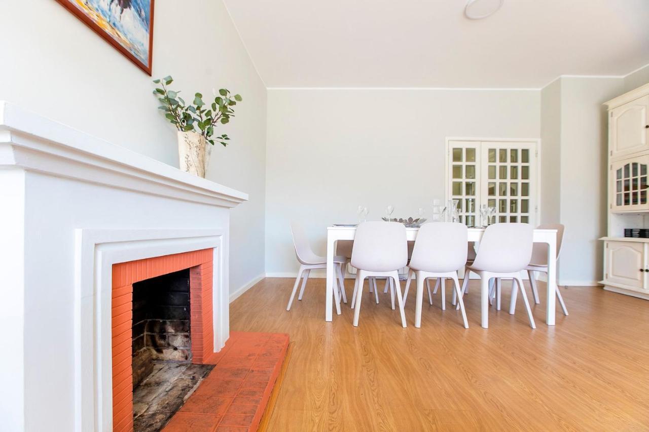 3br With Balcony And Free Parking By Lovelystay *