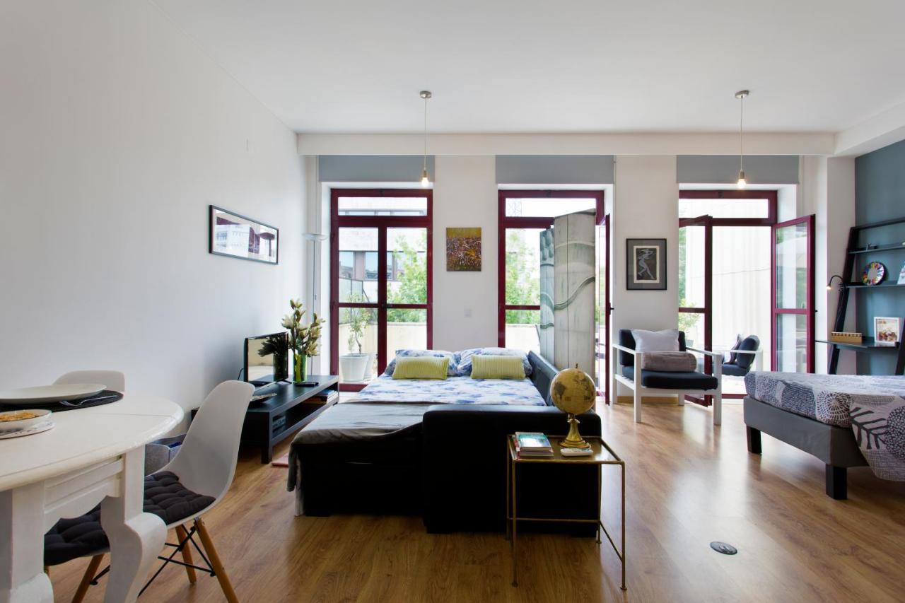 Apartment Terrace *