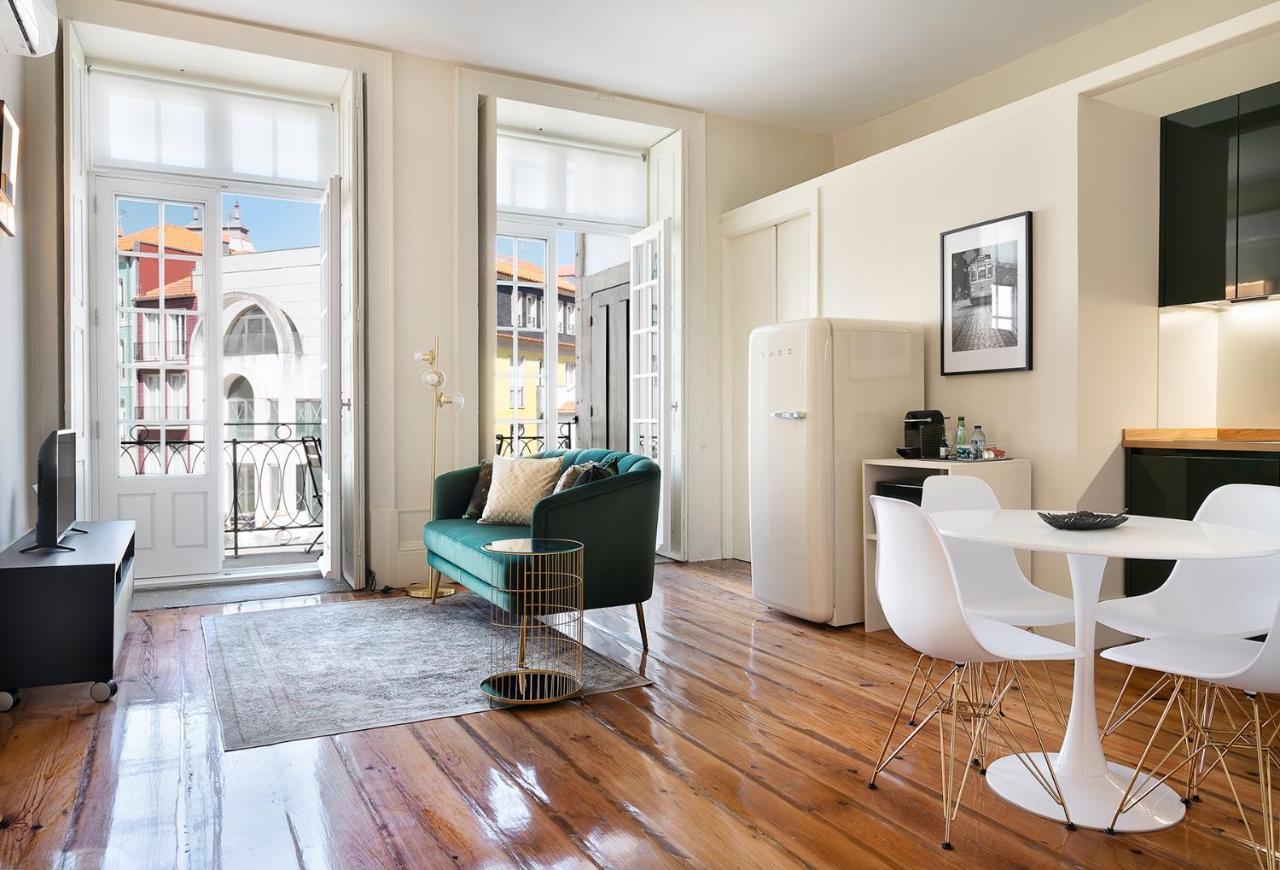 Historic At Cardosas With Balcony Apartment *