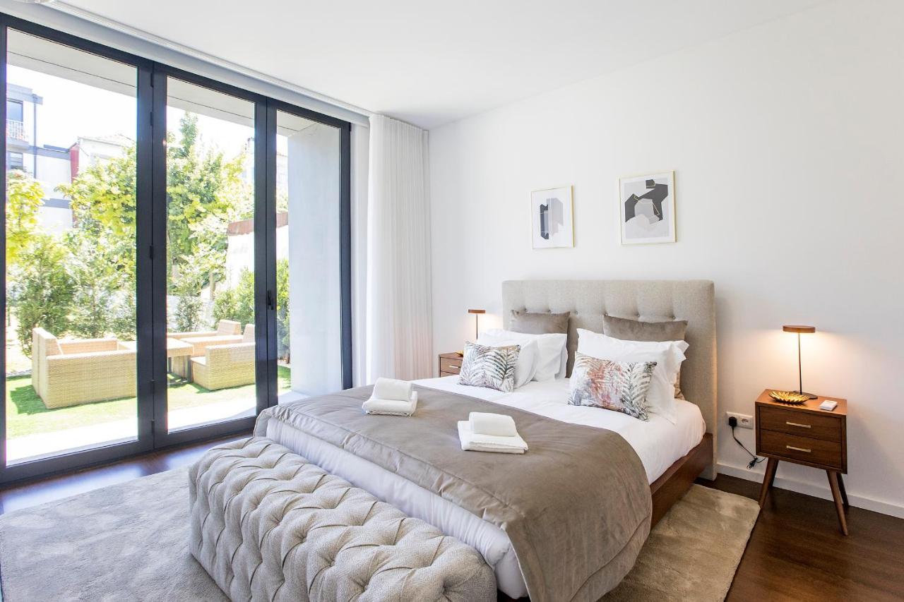 Apartment Superb 1br Flat W/ Garden, Ac & Free Parking By Lovelystay Porto