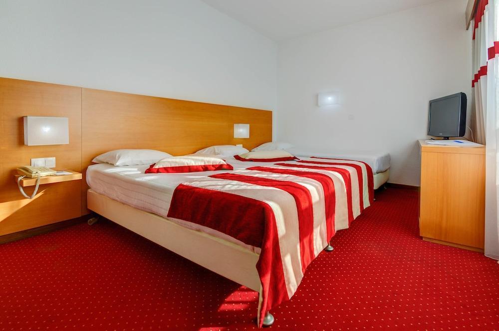 Belver Beta Hotel