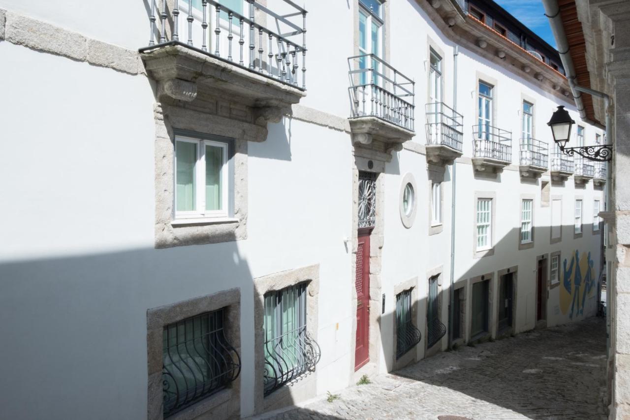 Boutique Rentals-flores Chic In Historical Center Apartment Porto