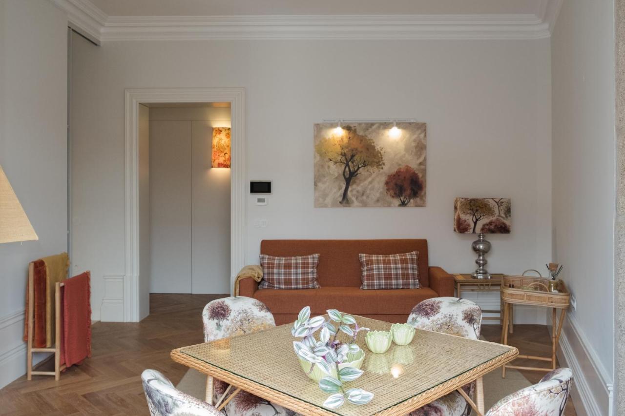 Apartment Boutique Rentals-flores Chic In Historical Center