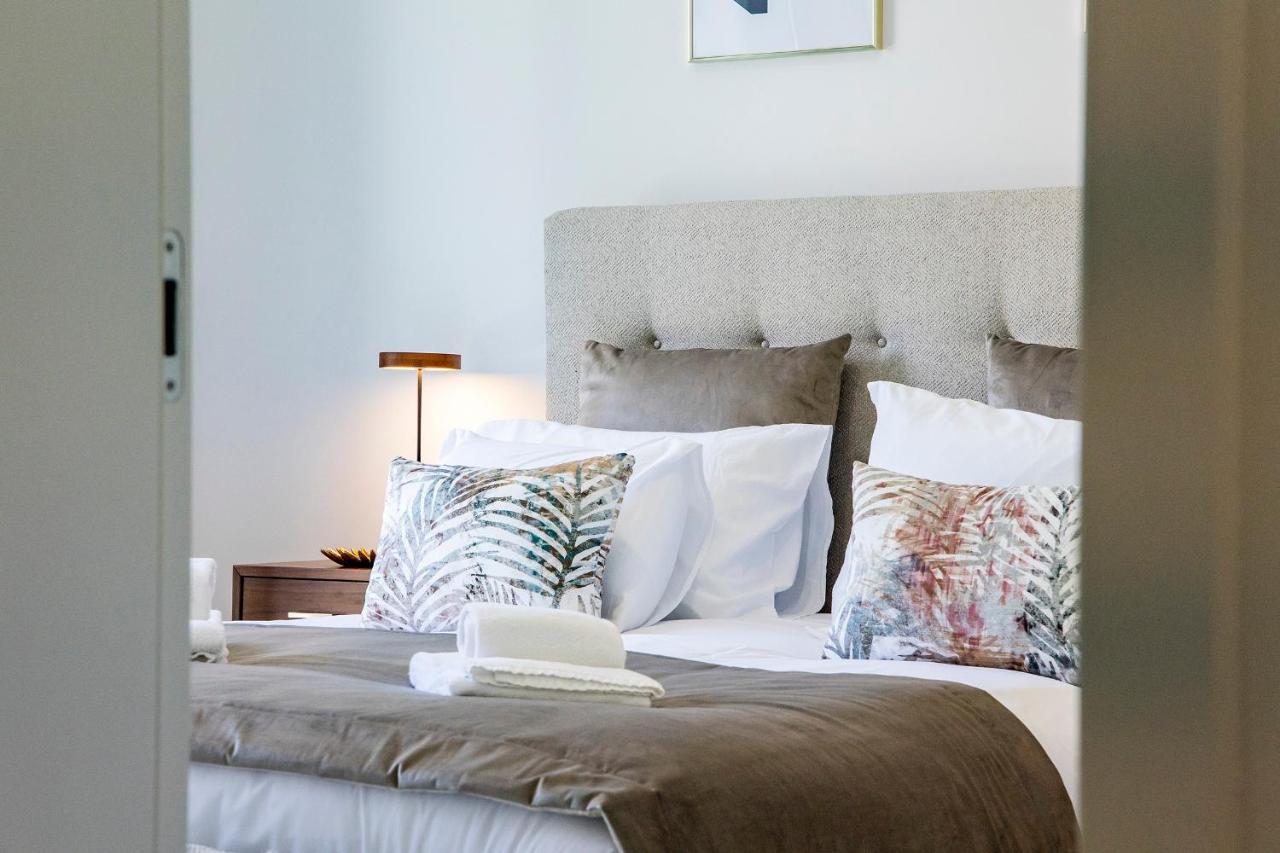 Superb 1br Flat W/ Garden, Ac & Free Parking By Lovelystay