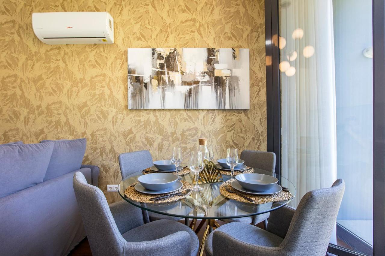 Superb 1br Flat W/ Garden, Ac & Free Parking By Lovelystay Apartment