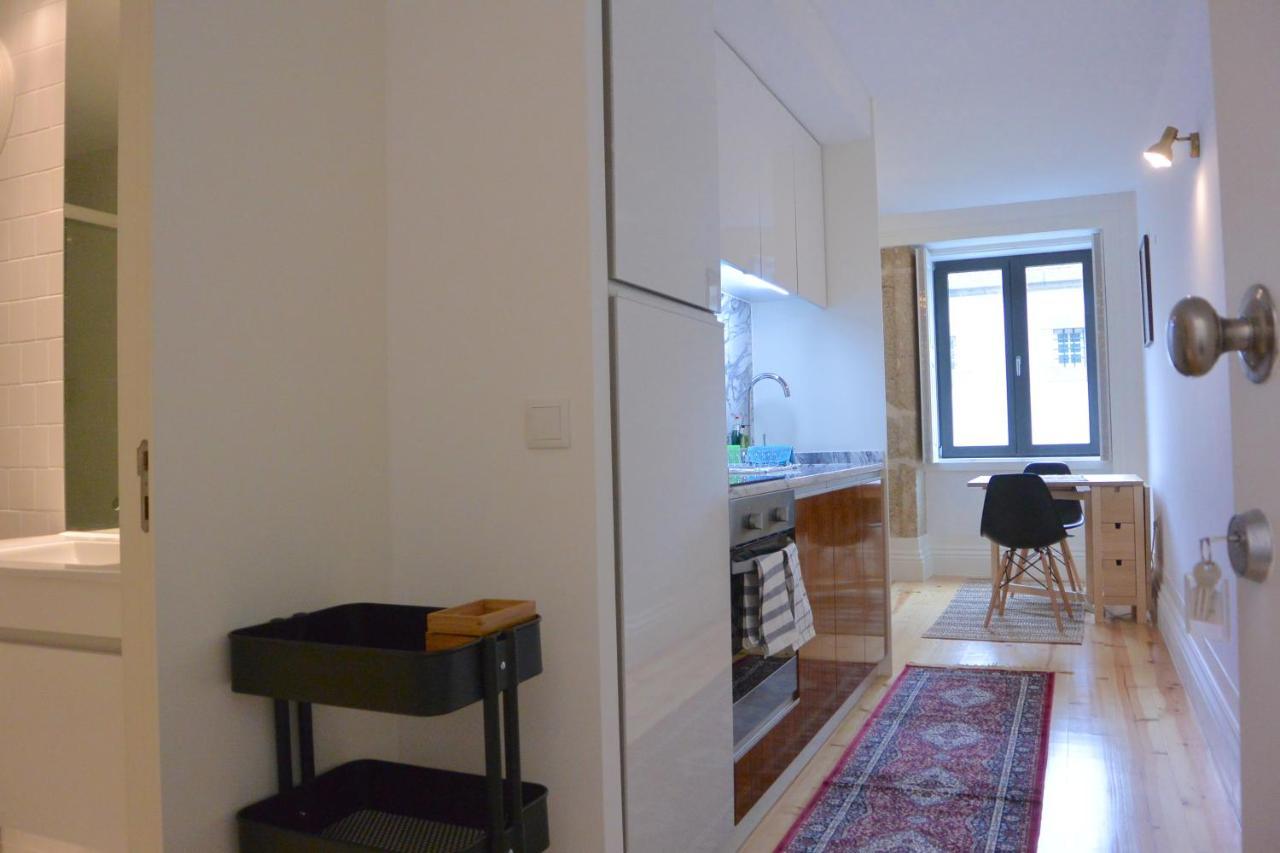 Sostoa Porto, By Flat In Apartment