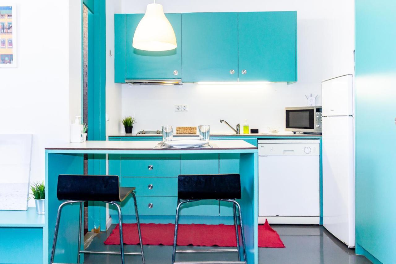 Center 5t With Balcony Apartment *