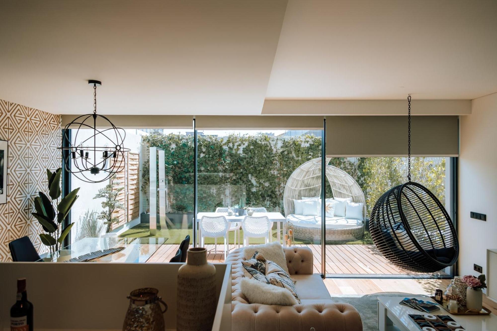 Diamond Luxe & Terrace