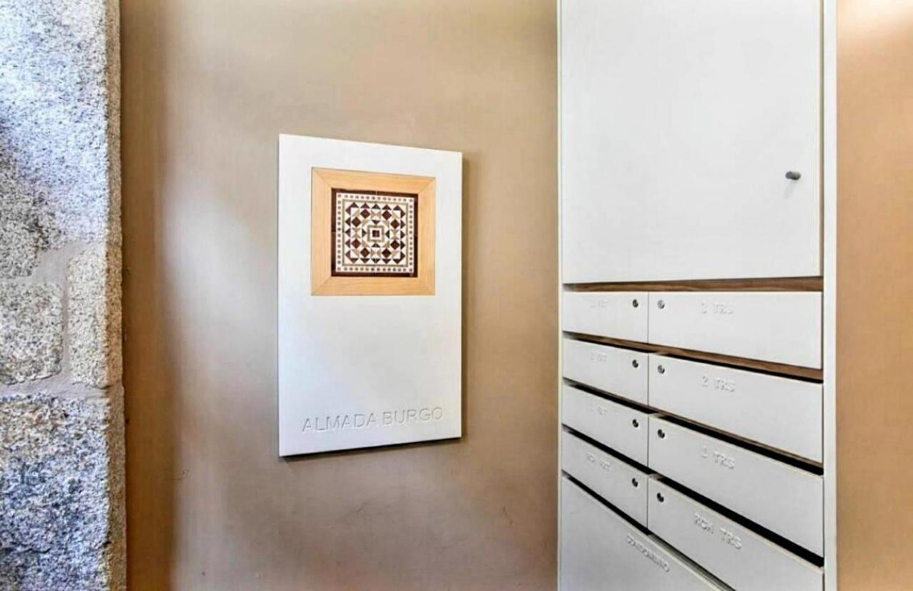 Blue Almada Apartment *
