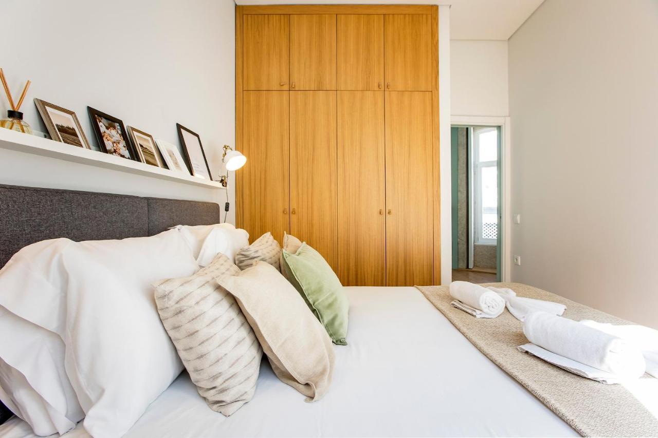 Apartment Mouzinho Darling 1br W/ Ac In Center By Lovelystay Porto