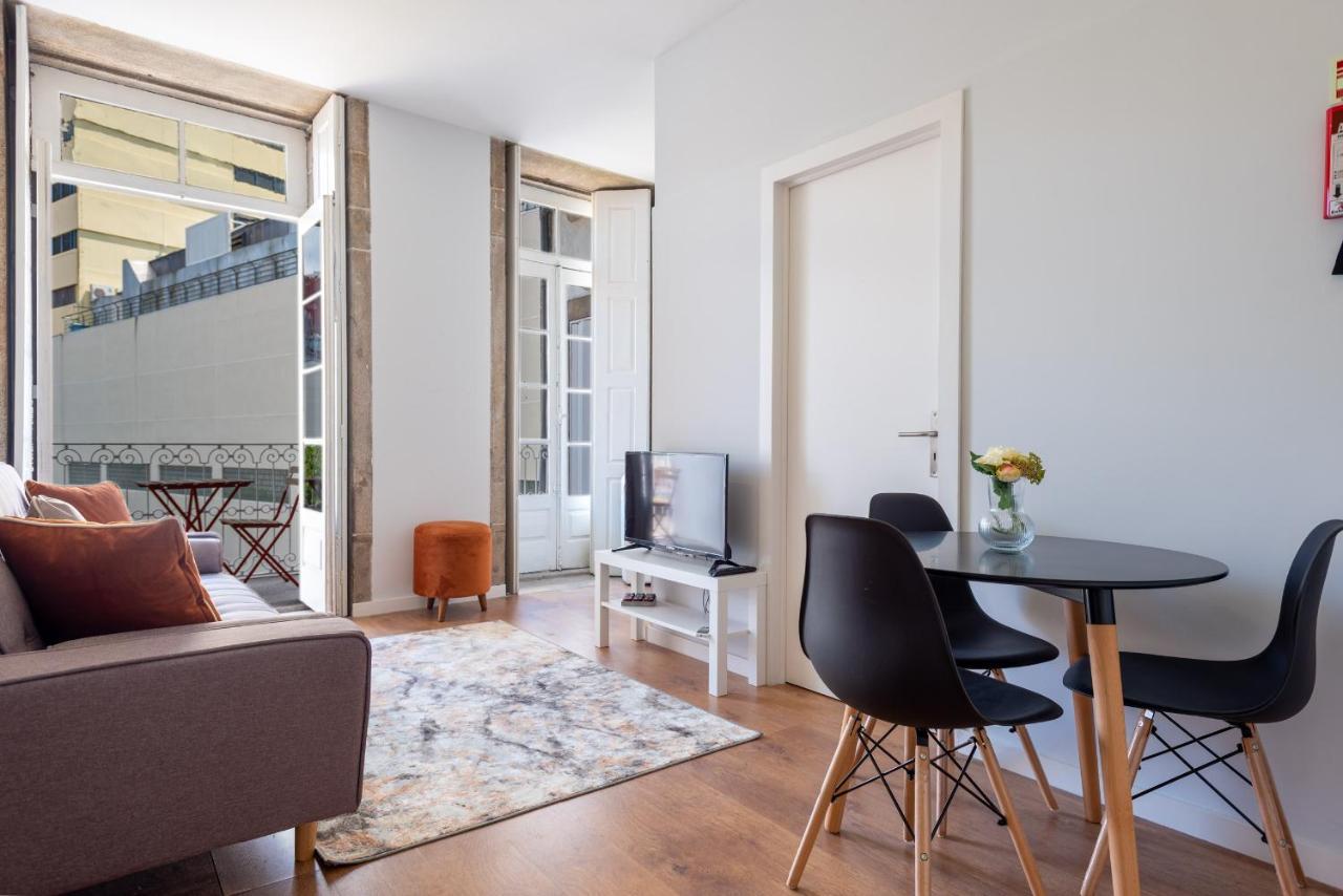 Santa Catarina Housing Porto