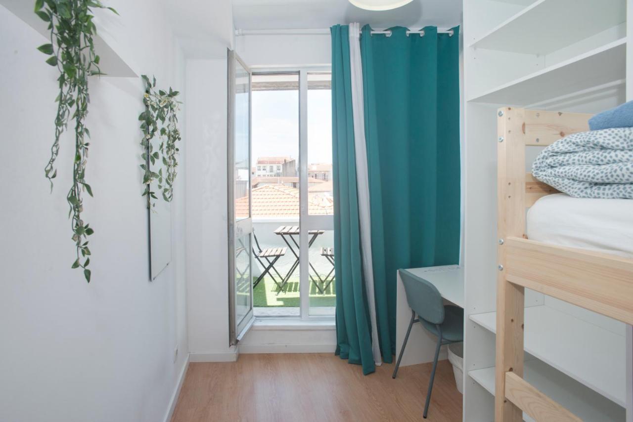 Automatic Hostel