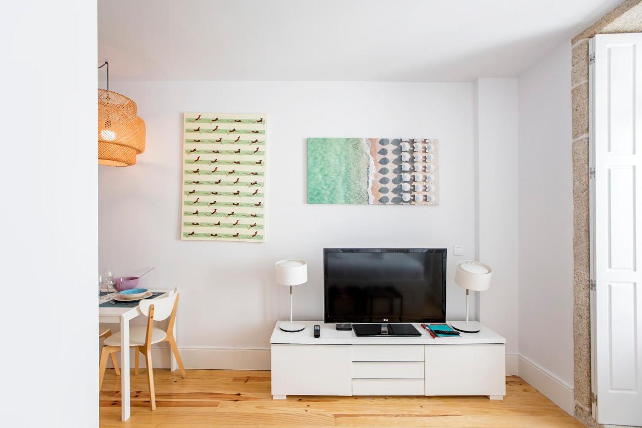 Appartement Flux Art W/ Ac & Balcony By Lovelystay *
