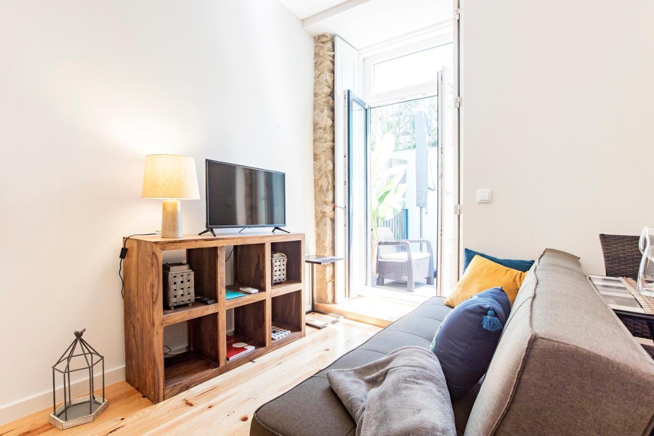 W/ Pool, Ac & Patio By Lovelystay Porto