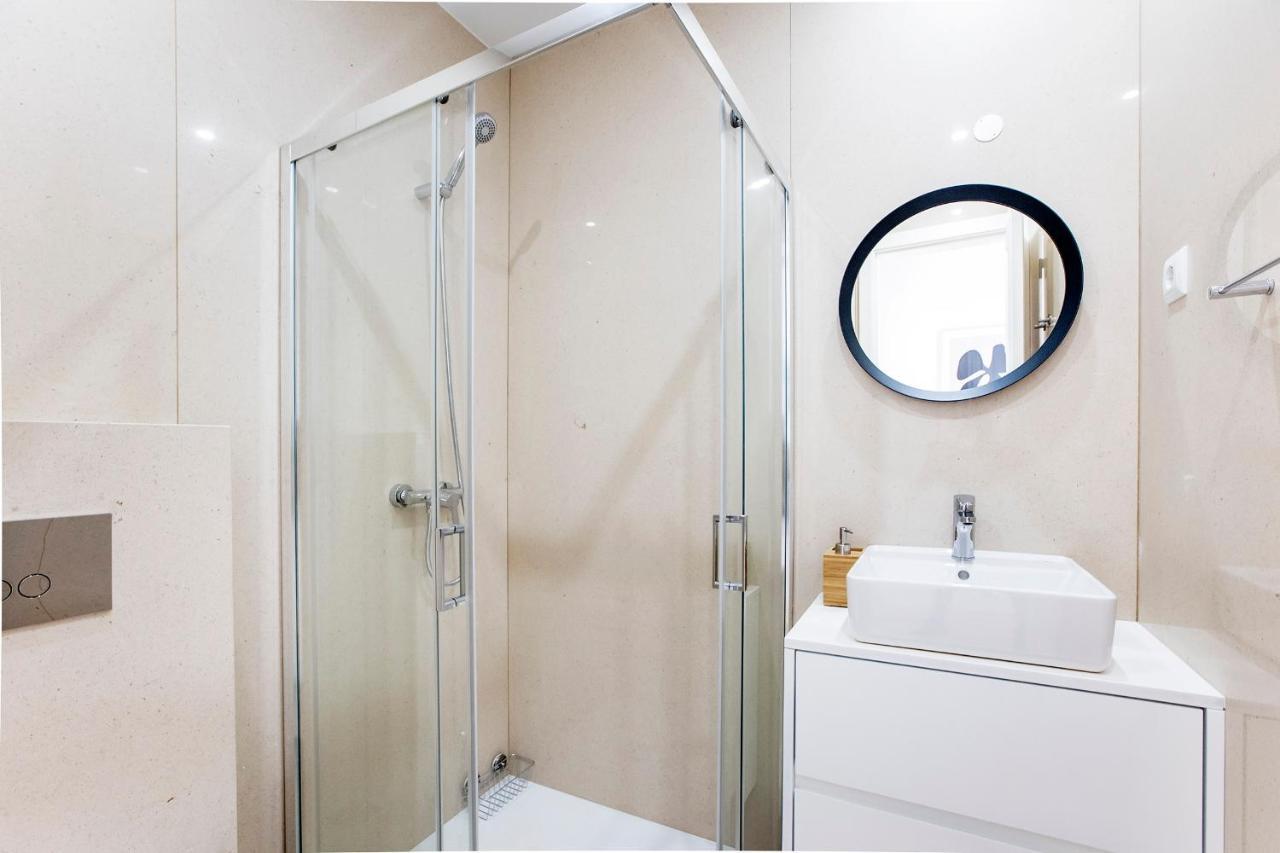 Appartement Bright 3br Flat W/ Ac In Center By Lovelystay Porto