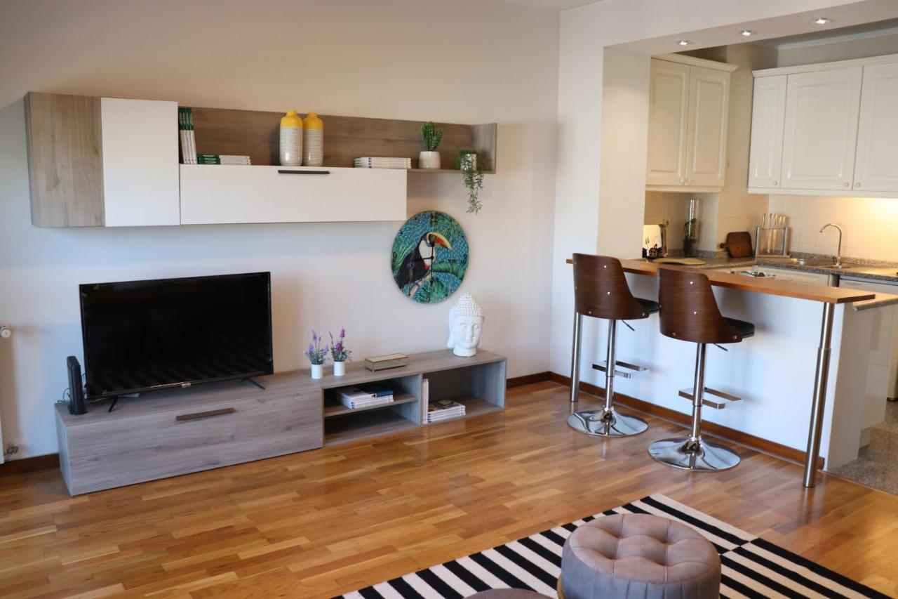 Apartment Confortable 1 Bedroom With Garage And Balcony