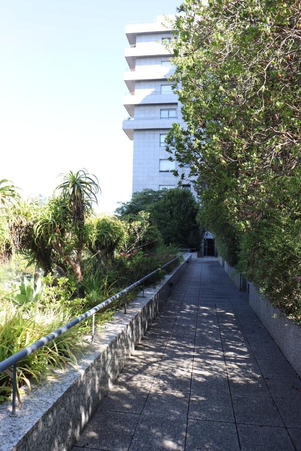 Apartment Confortable 1 Bedroom With Garage And Balcony Porto