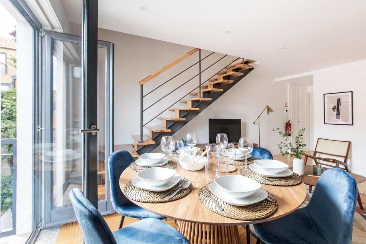 Bright 3br Flat W/ Ac In Center By Lovelystay