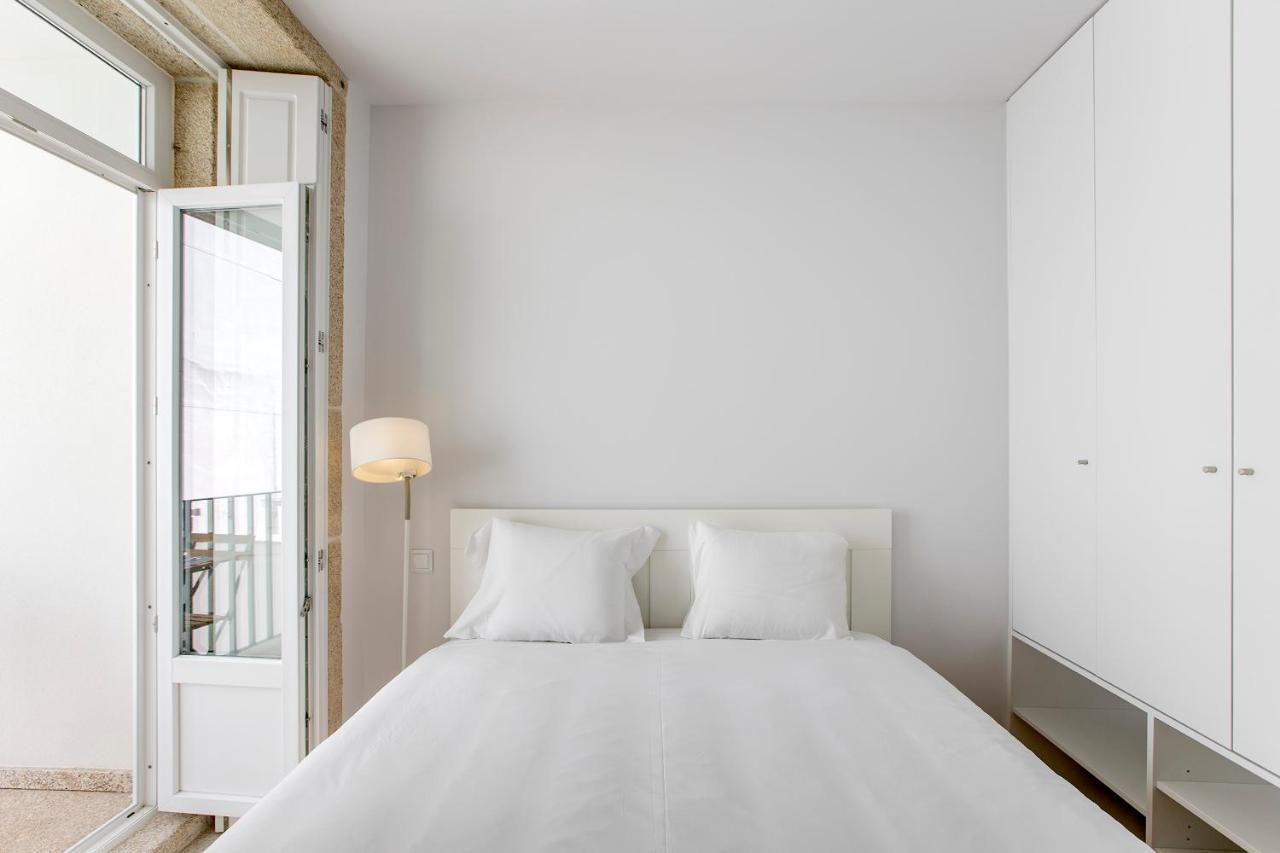 Flux Art W/ Ac & Balcony By Lovelystay Appartement Porto