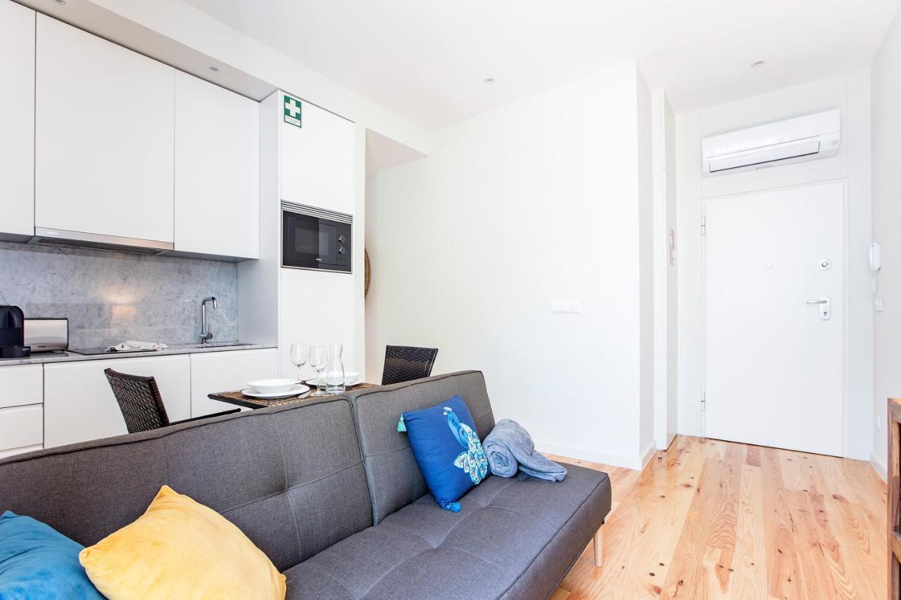 W/ Pool, Ac & Patio By Lovelystay