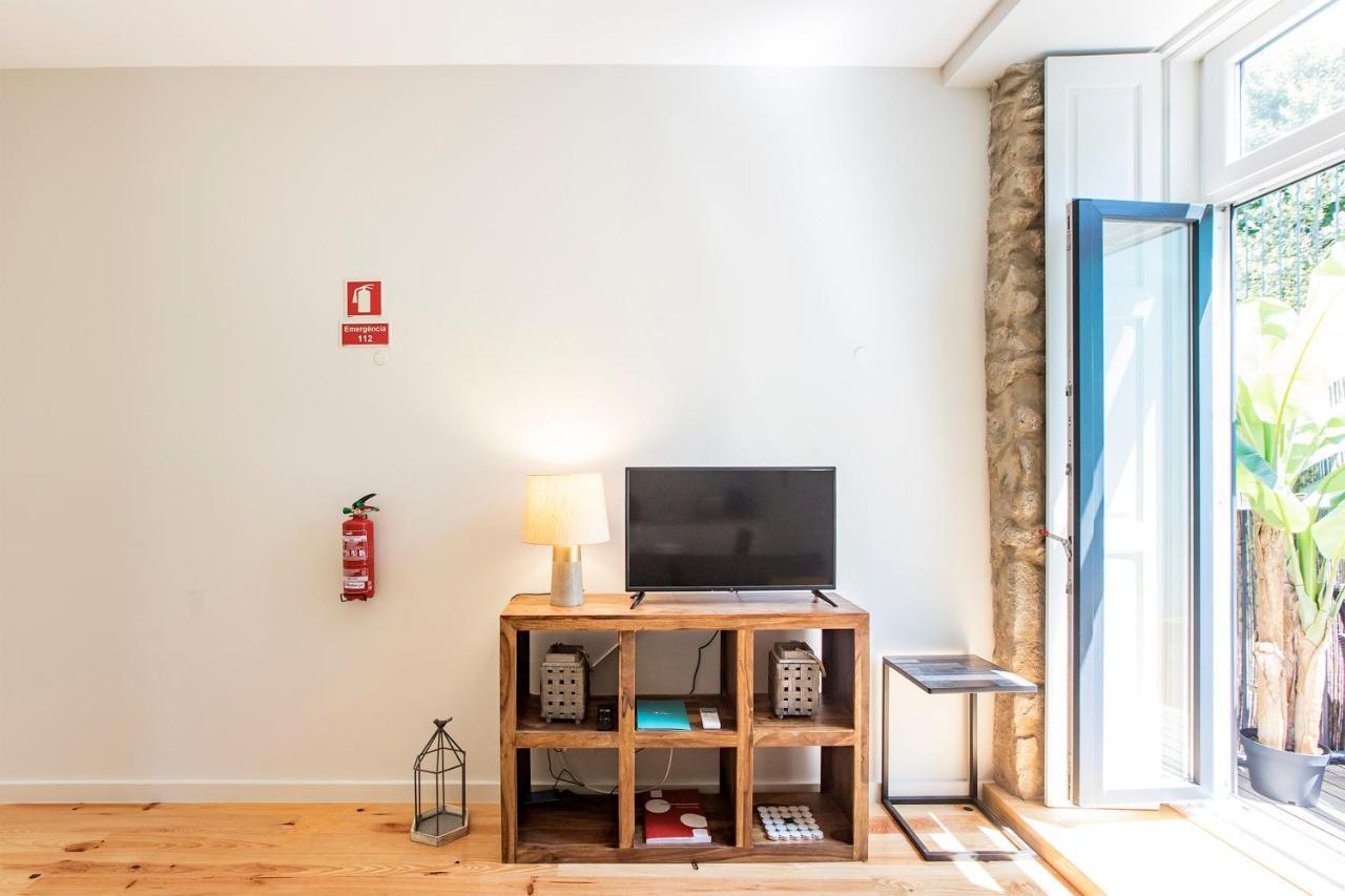 W/ Pool, Ac & Patio By Lovelystay Apartment