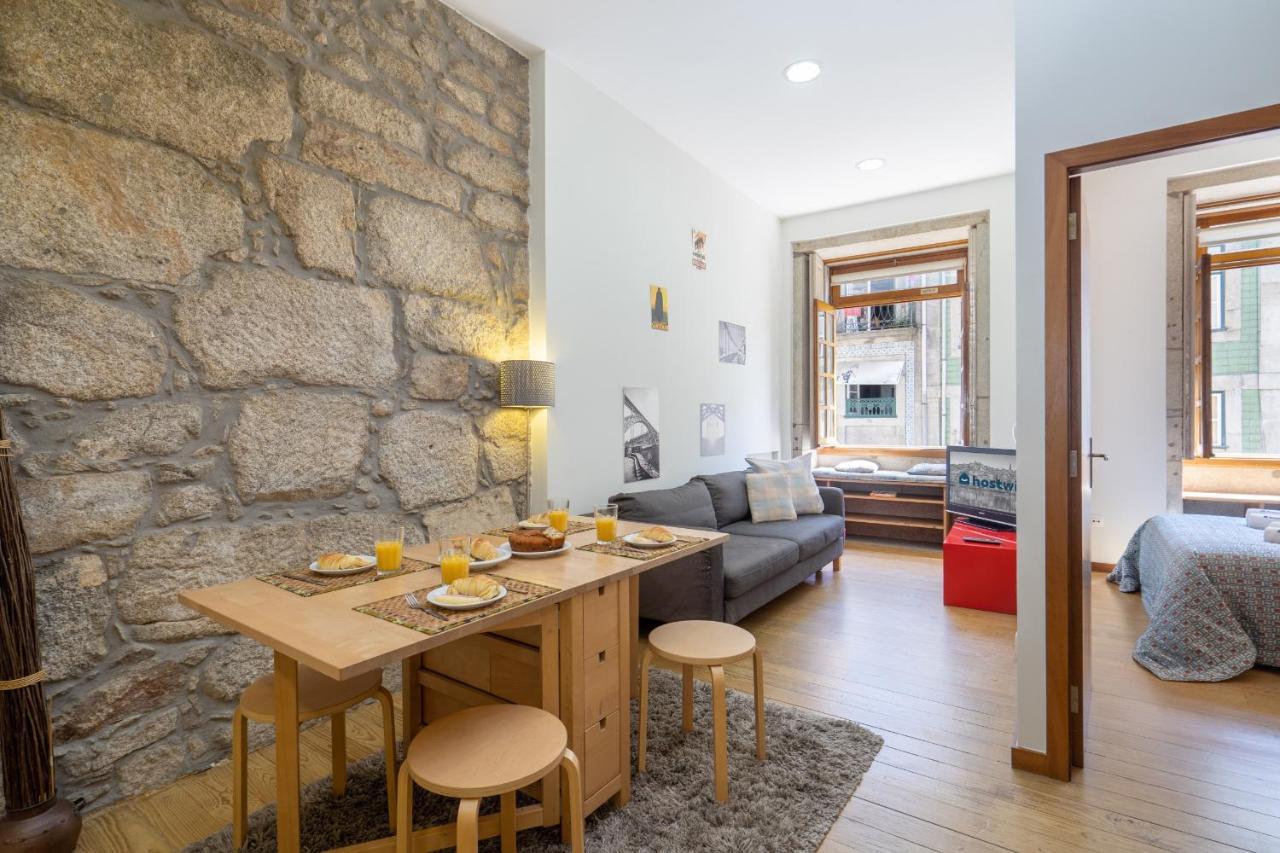 Apartment Host Wise - Urban Stylish Flat - Ace Location Porto