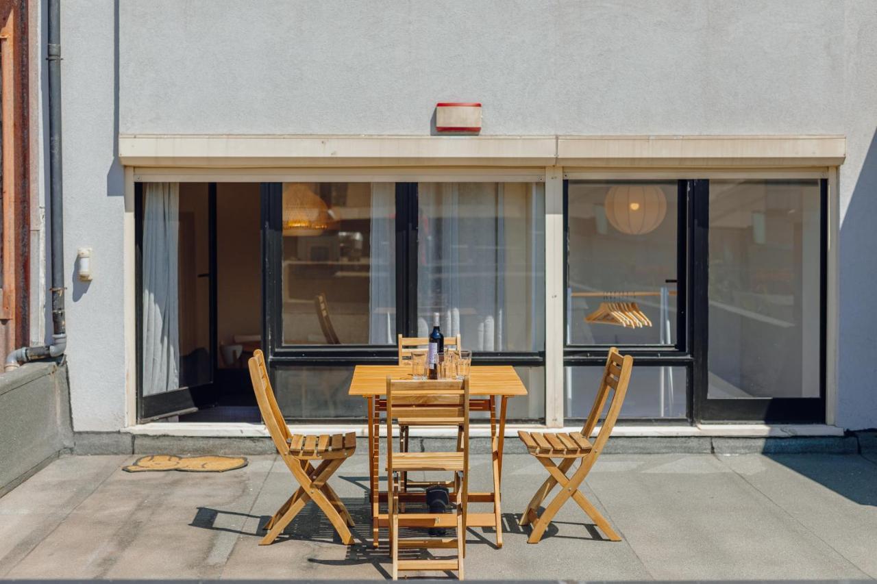 Bright Boavista With Terrace By Homing Porto
