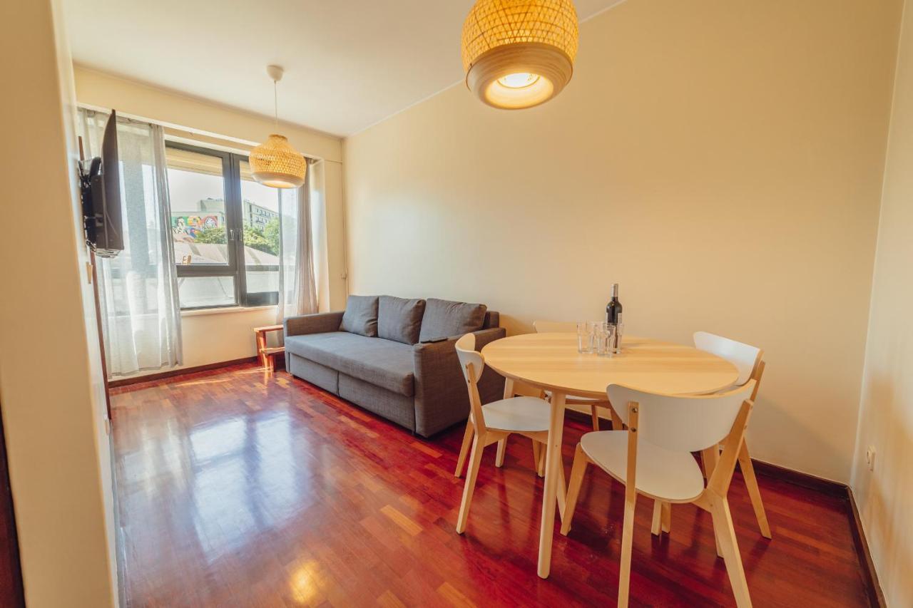 Apartment Bright Boavista With Terrace By Homing Porto