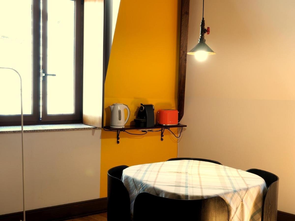 Framer's House - Authentic Downtown Apartment