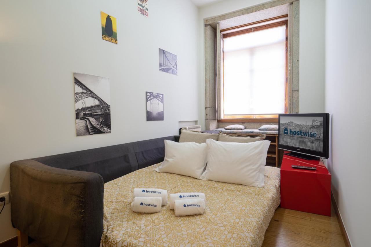 Host Wise - Urban Stylish Flat - Ace Location