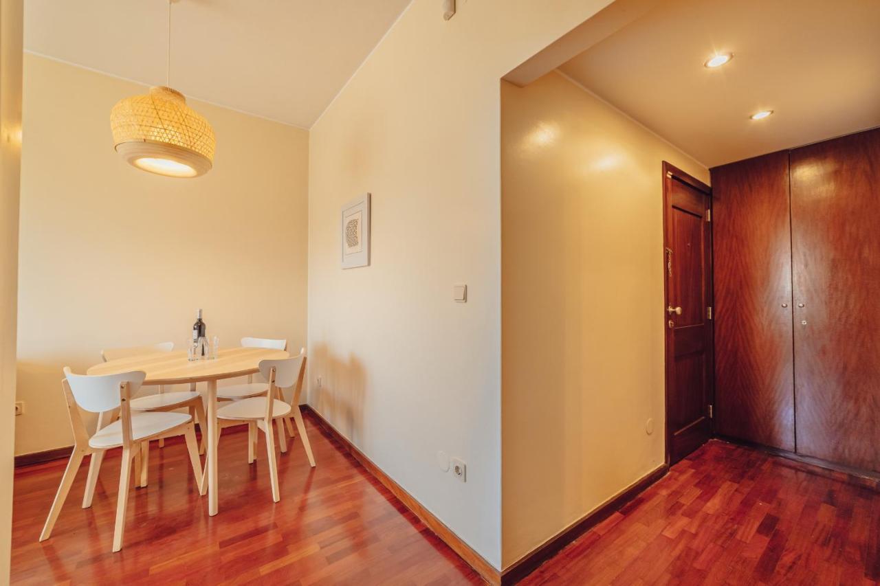 Bright Boavista With Terrace By Homing * Porto