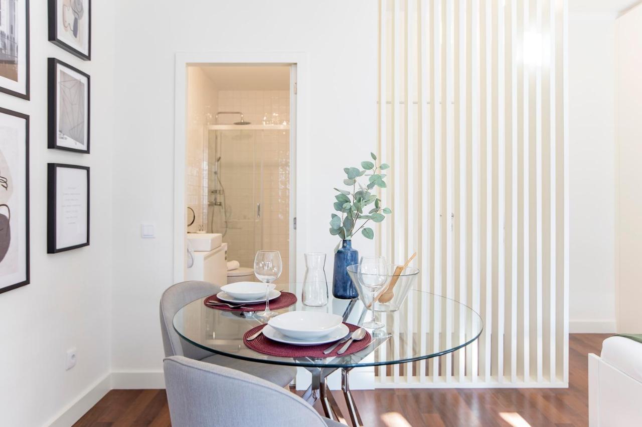 Almada 516 - Lively Studio By Lovelystay