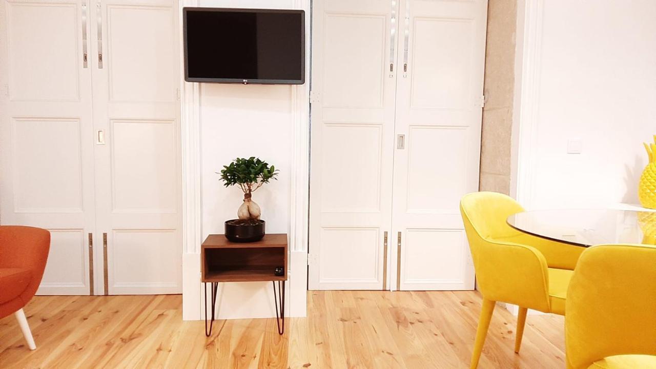 Low Cost Parking - Private Garden - Almada 392 Apartamento Porto