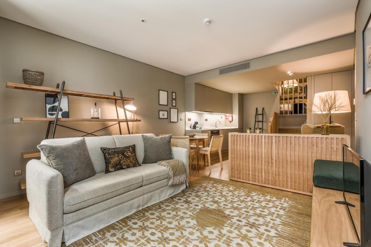 Aparthotel Legends House By Sweet 2*