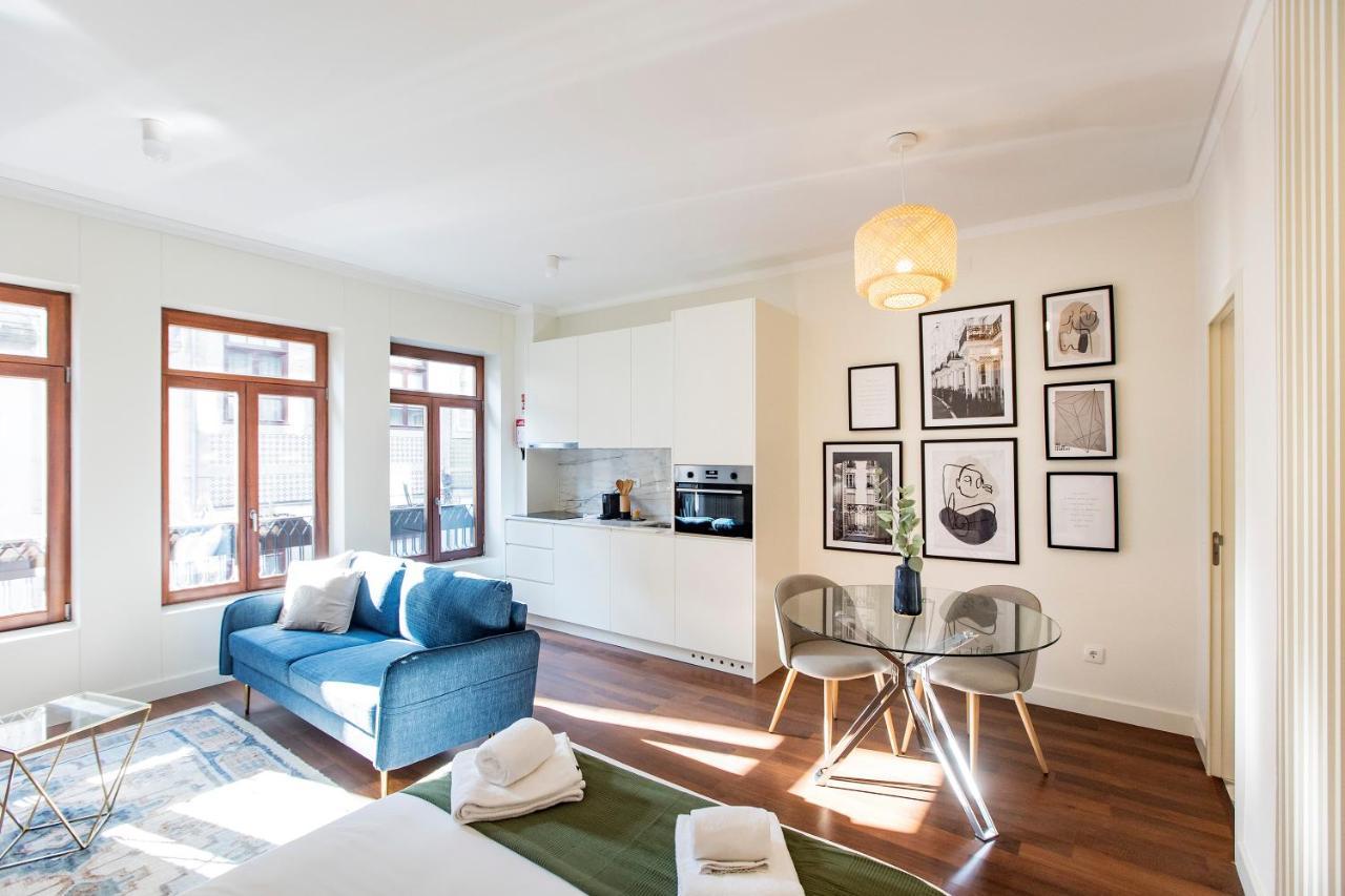 Apartment Almada 516 - Lively Studio By Lovelystay