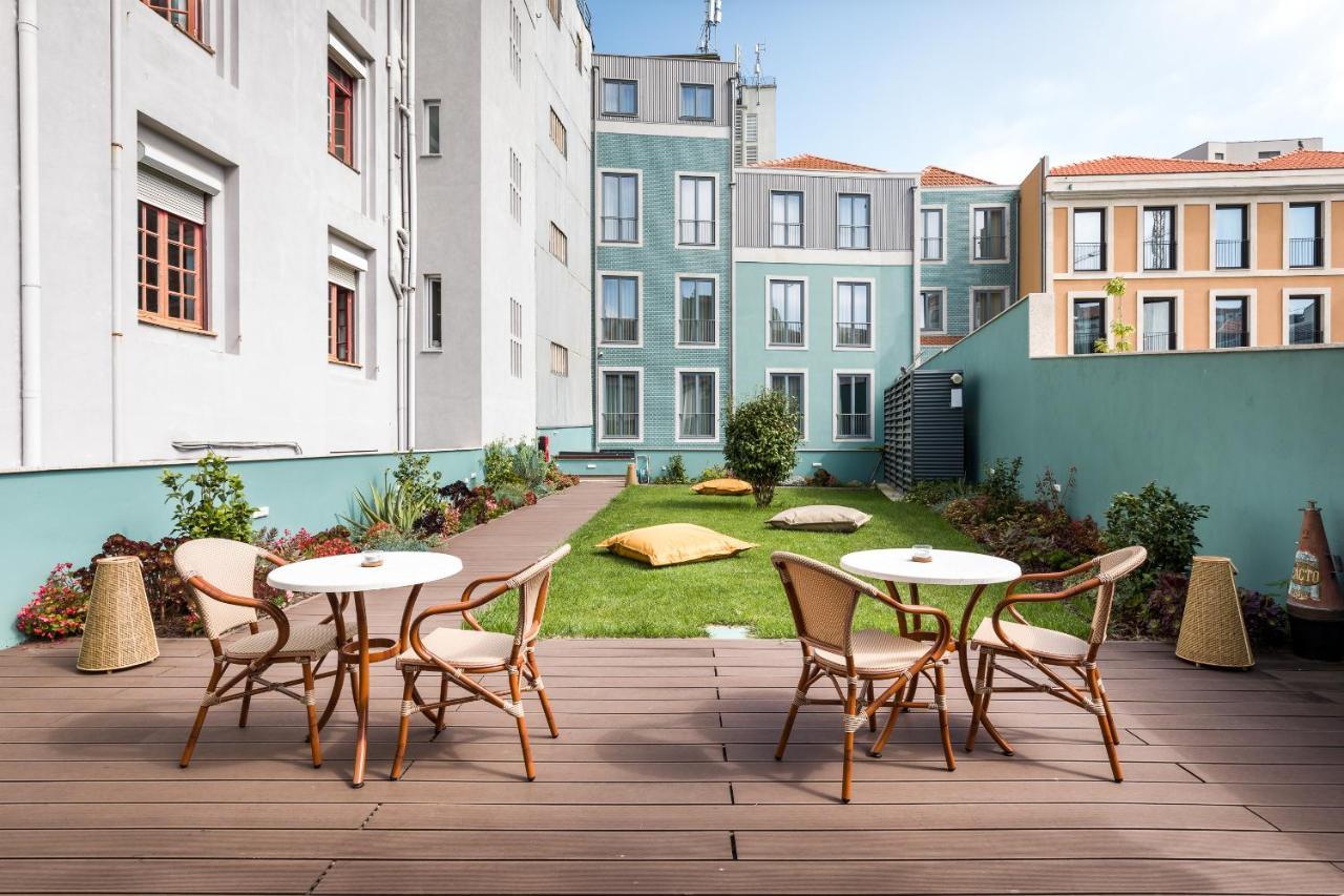 Aparthotel Legends House By Sweet 2*