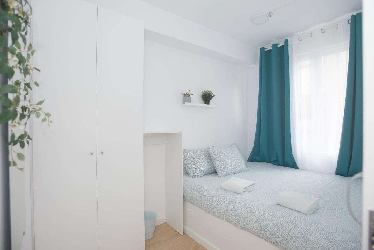 Automatic Hostel